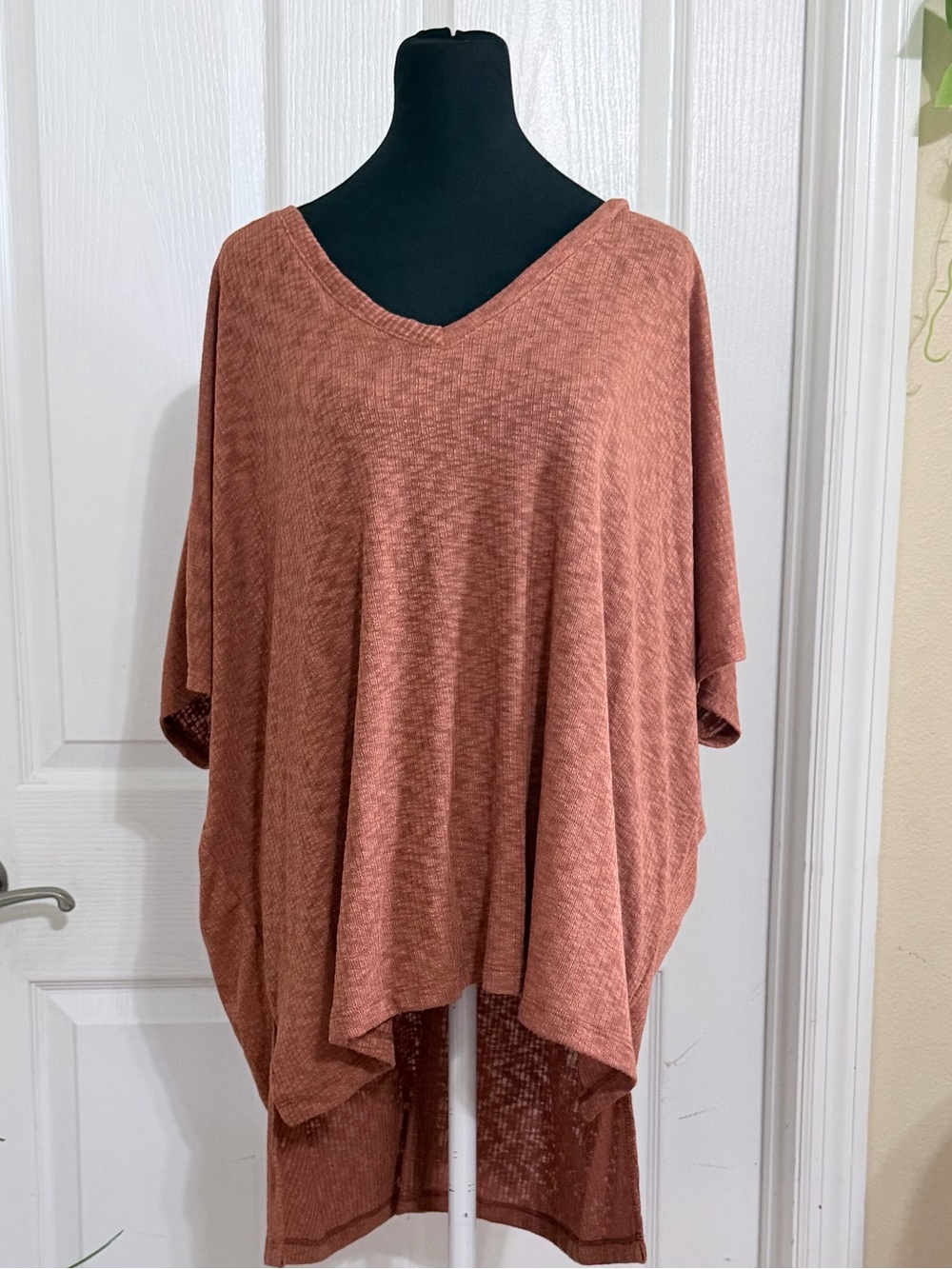 Three Bird Nest The Nest Rust Oversized High Low Tunic Top Women’s S Boho